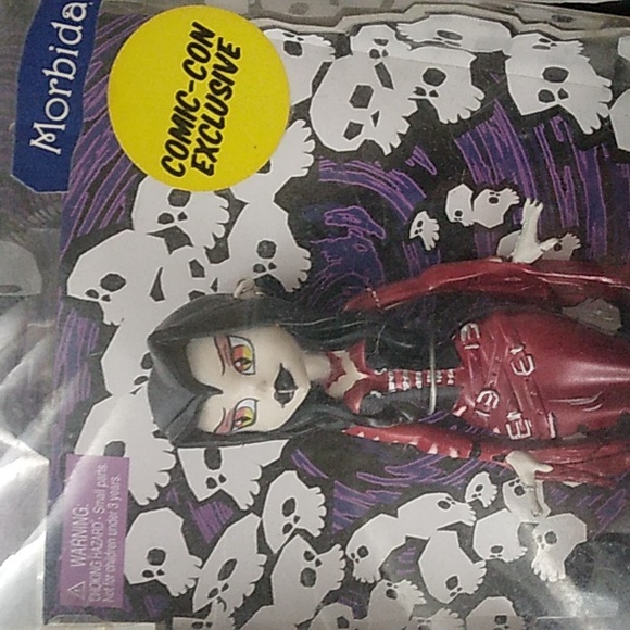 Bleeding Ege GOTHS "Morbida" doll - Picture 2 of 9